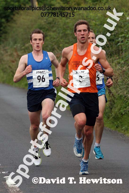 Start of the Morpeth 10k Road Race. Photo: David T. Hewitson/Sports for All Pics